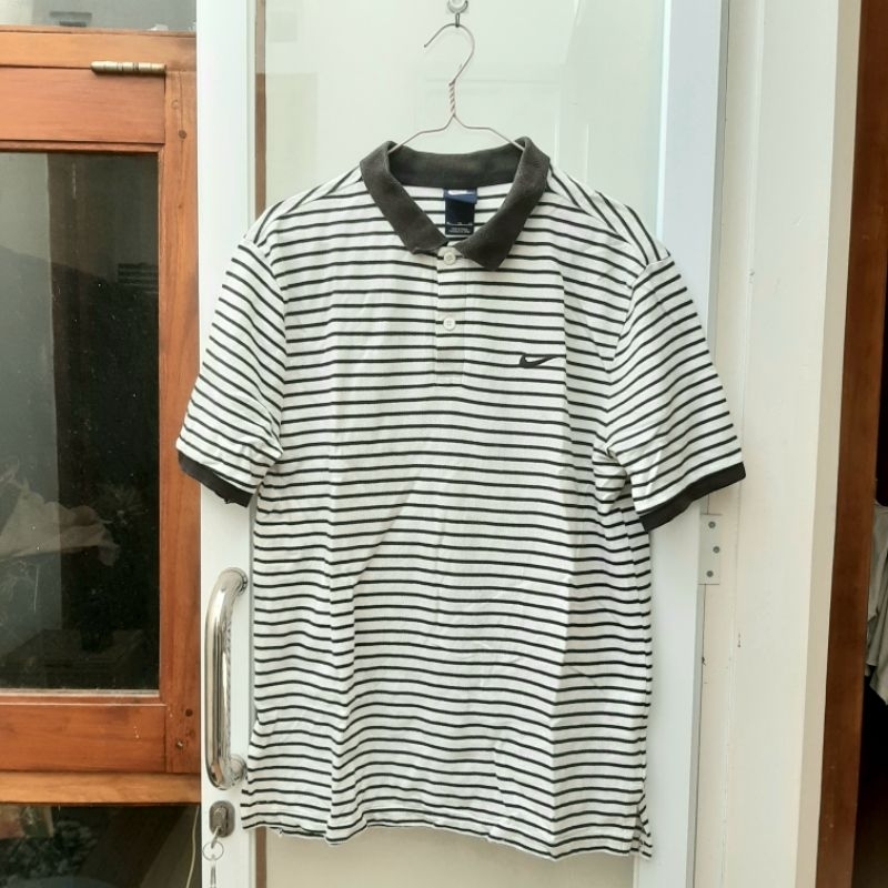 polo nike stripe hitam