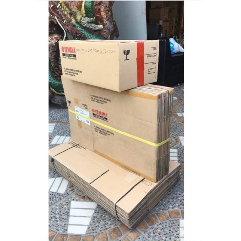

Kardus Bekas Yamaha 450 ukuran 49x29,5x21 cm (DW)