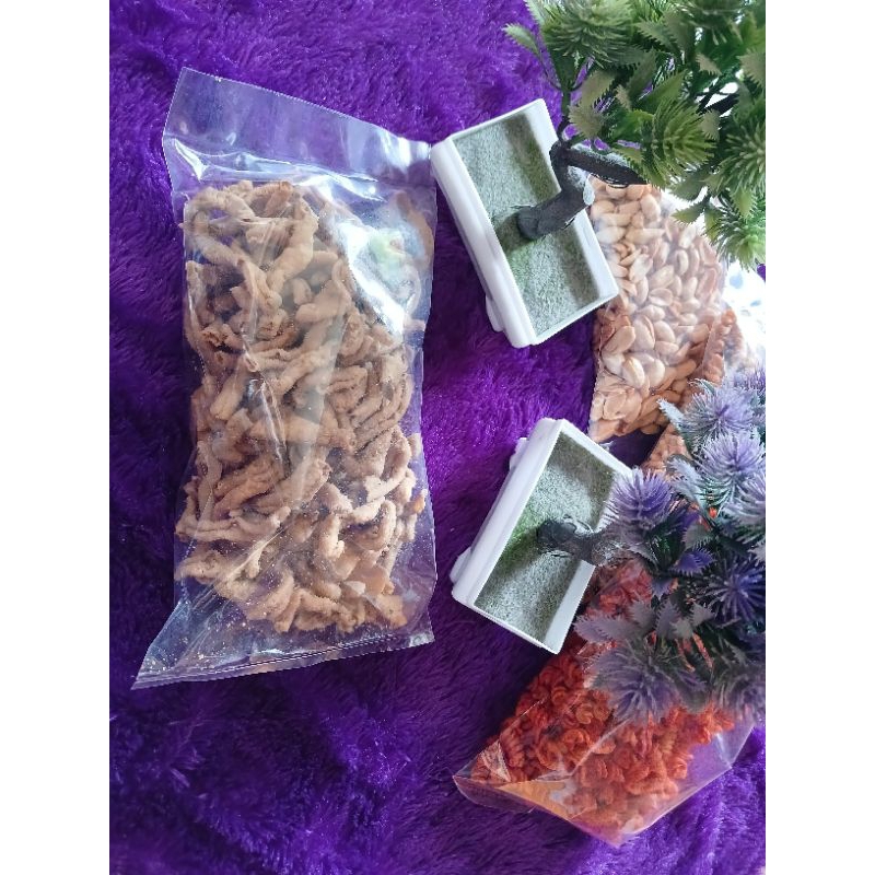 

kripik usus gurih renyah 250gr