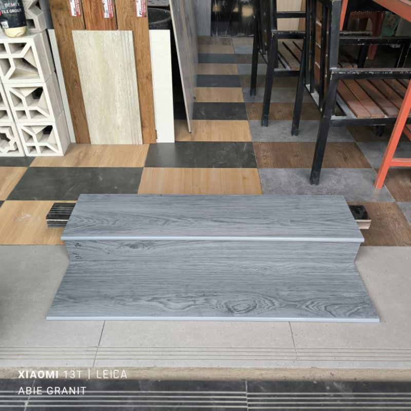 Granit tangga motif kayu 30x90 20x90 Office Wood grey