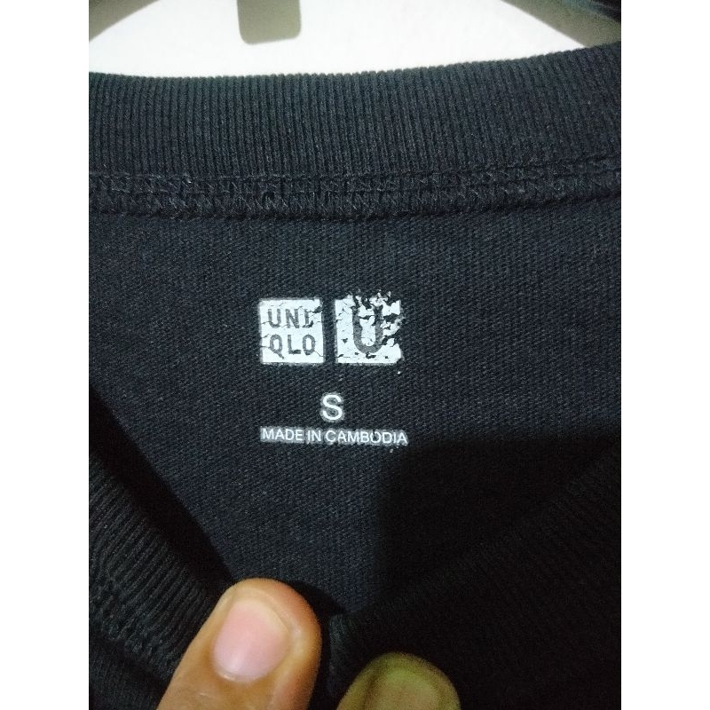 kaos uni oasis second