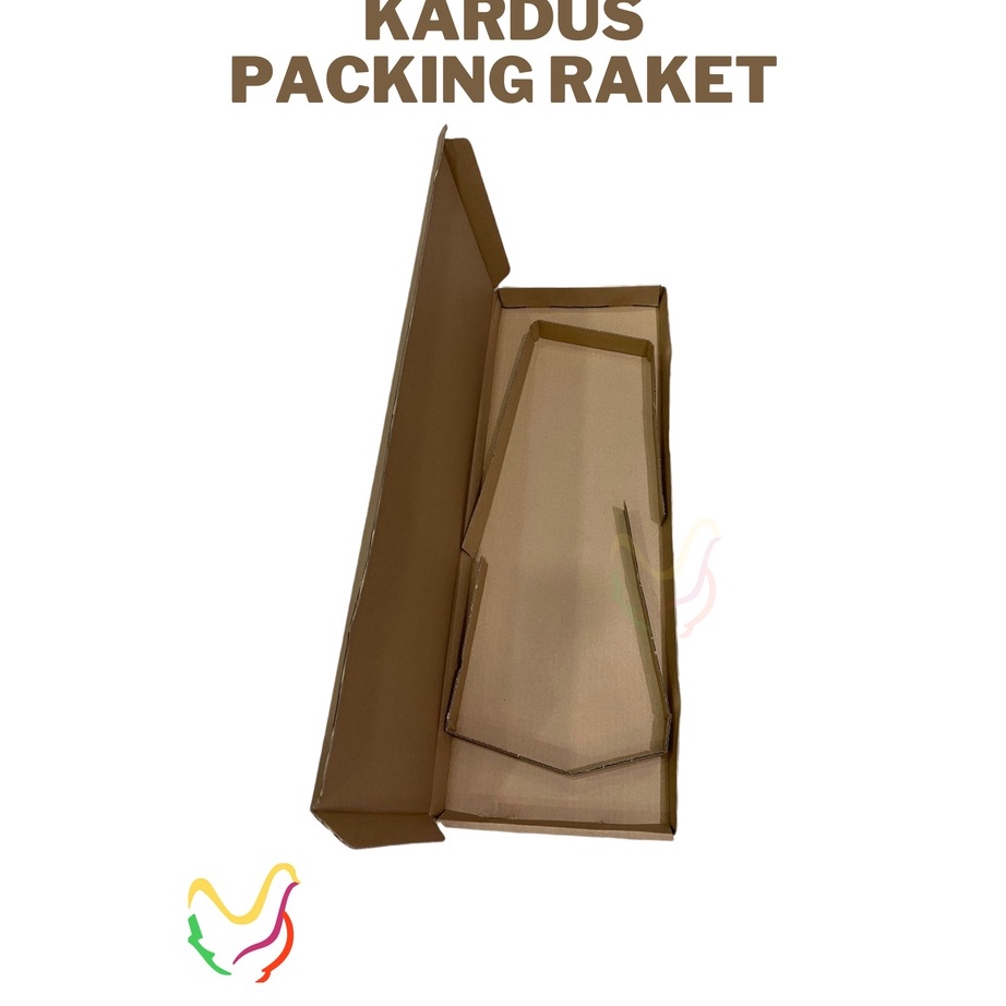 

Elegansi yang mengalir dengan kenyamanan KARDUS RAKETKOTAK PACKING RAKET DOUBLE WALL