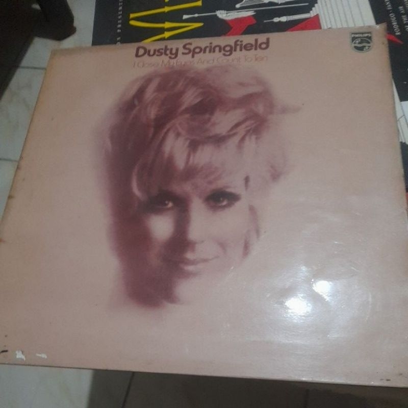 vinyl piringan hitam 12" duaty springfield i close my eyes and count to ten
