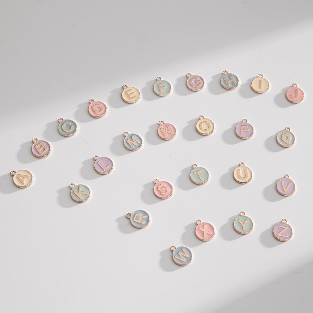 Custom Charm Nama Gelang / Rante Tas *** Tersedia Alphabet A - Z ***-1