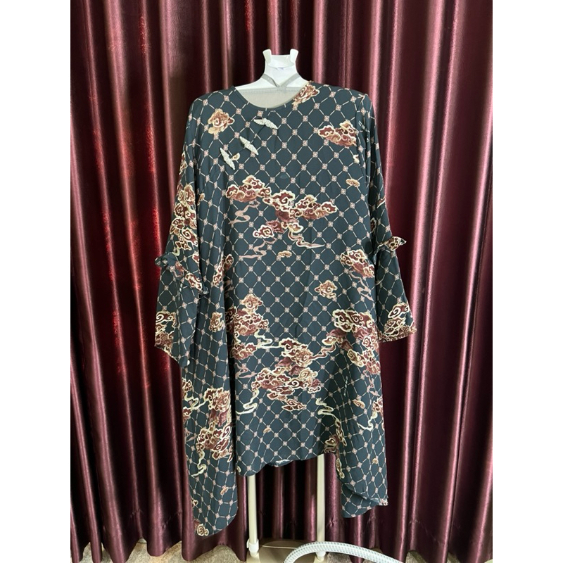 PRELOVED RIAMIRANDA SIZE XL