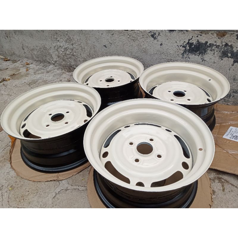 velg kaleng custom r15