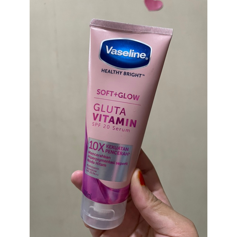 VASELINE Gluta Vitamin