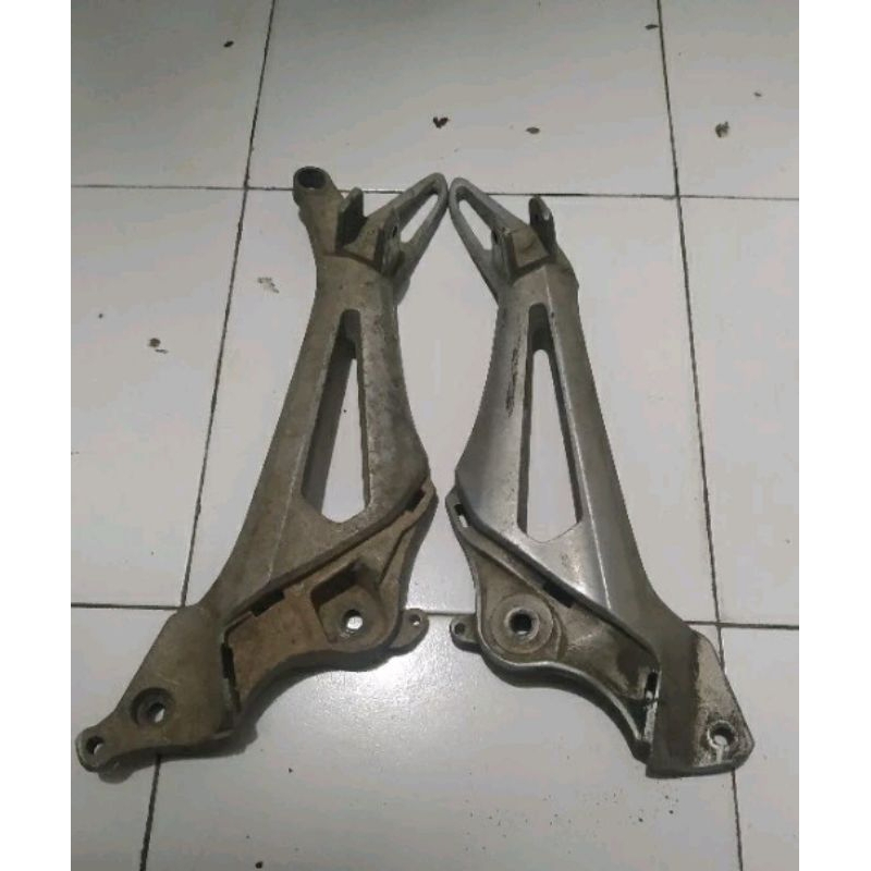 fustep step Revo lama original kanan kiri copotan or