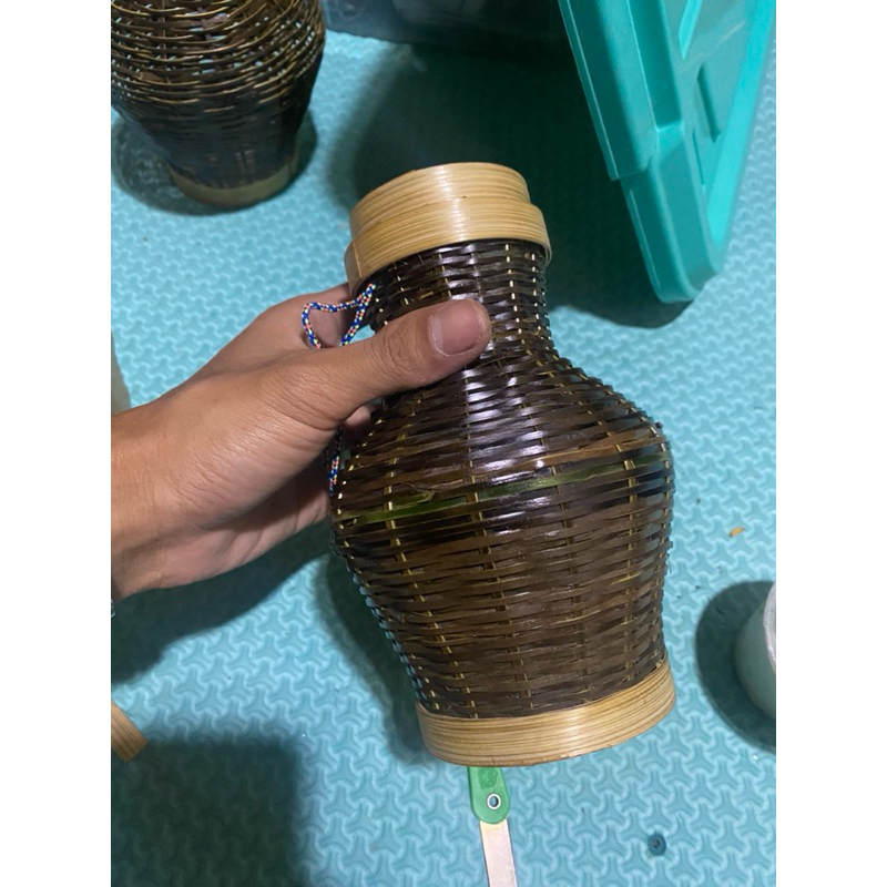 kepis bambu tempat ikan wader uceng dll