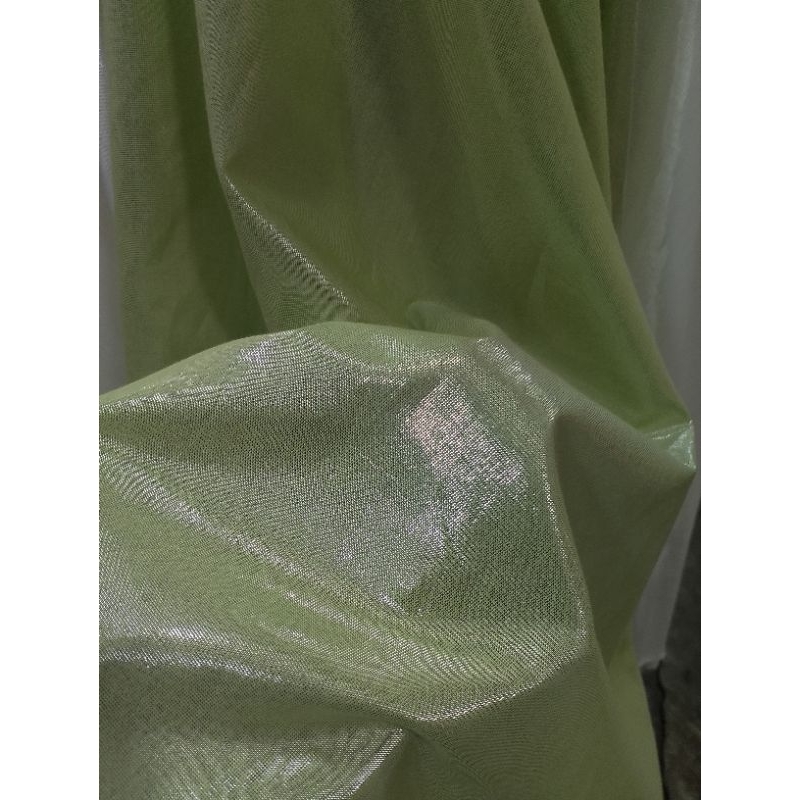 Bahan/Kain Cristal Shimer warna Hijau Muda