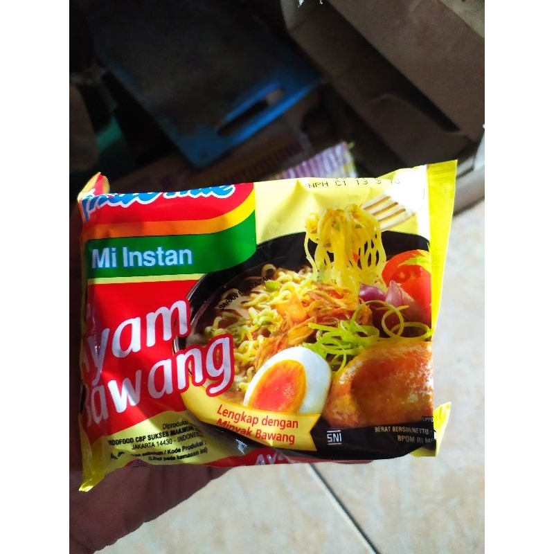 

INDOMIE AYAM BAWANG ECERAN