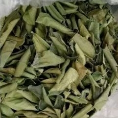 

Daun jerruk kering hijau kemasan 250gram