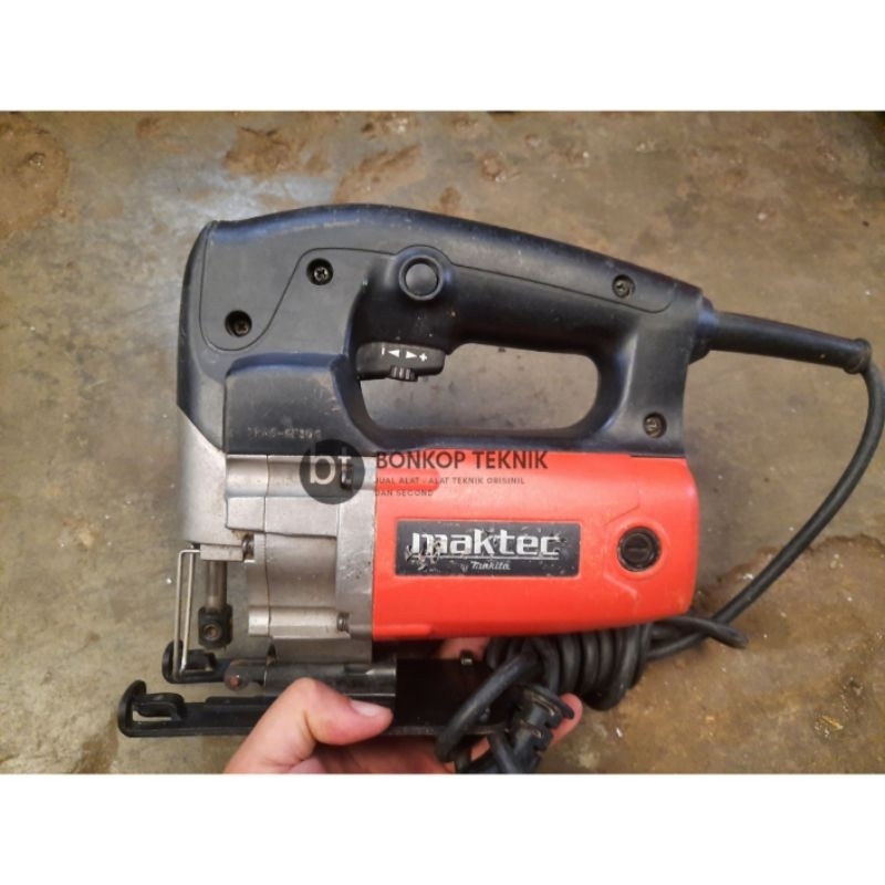 Mesin Gergaji Jigsaw Maktec MT430 / Mesin Jigsaw Maktec MT 430