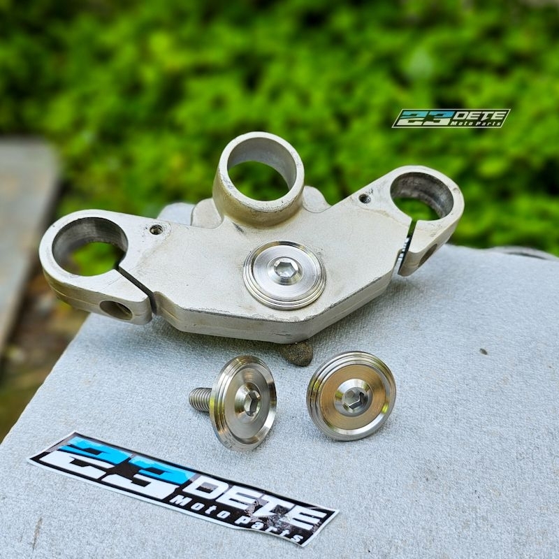 ring manisan baut komstir T segitiga atas stainless stenlis universal Ninja vixion RX king dll baut 