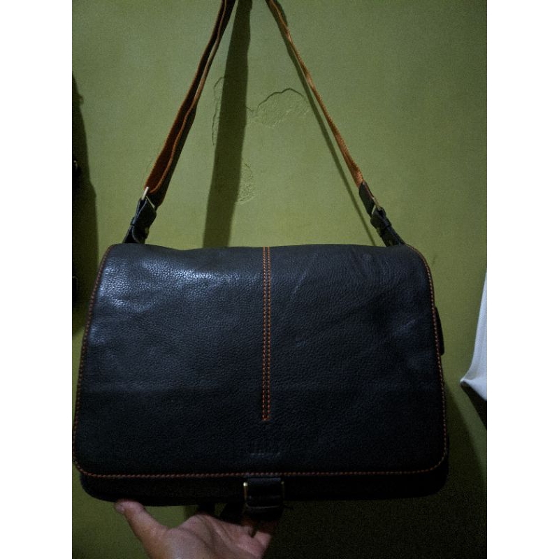 tas ransel kerja/laptop kulit asli brand DAKS