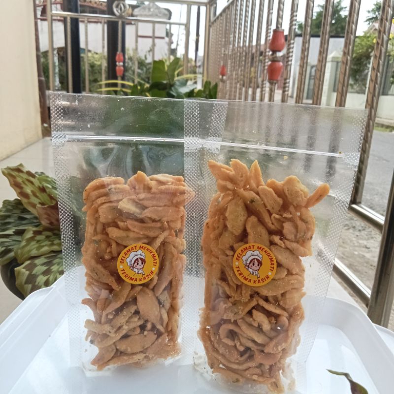 

Kue bawang (100g)