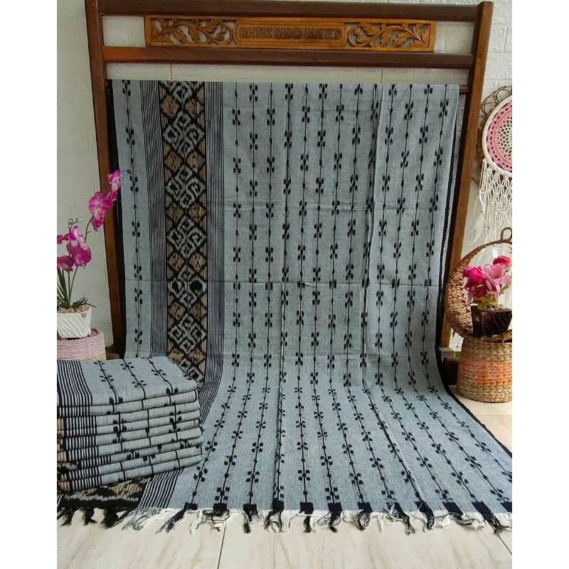 Kain tenun  kain tenun asli / kain tenun bahan baju / kain tenun manual / kain tenun blanket