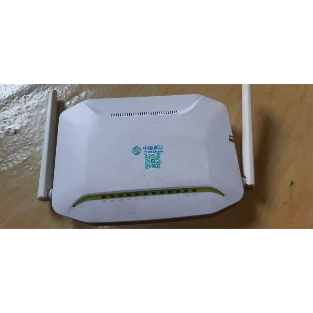 FIBERHOME HG6821M XPON EPON GPON 2,45 5GHz