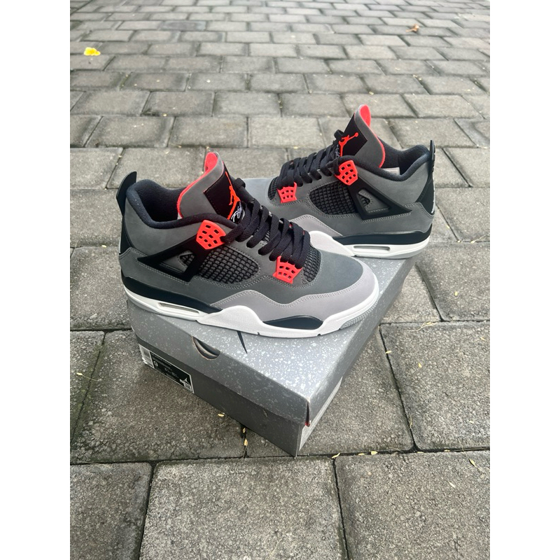 Nike Air Jordan 4 Retro “Infrared”