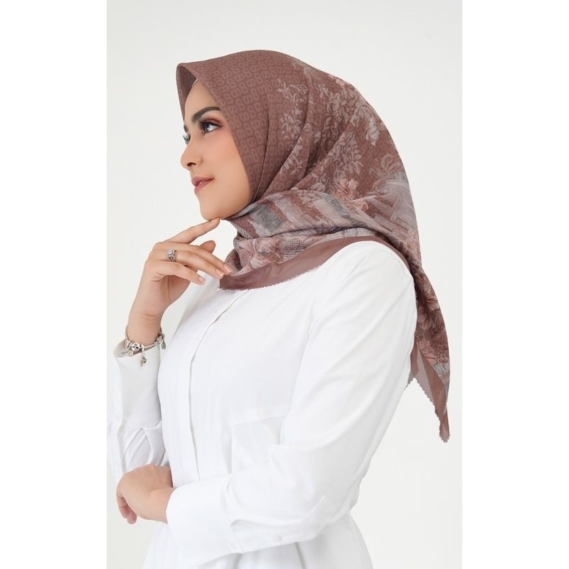 BUTTONSCARVES THE MALAYA VOAL SQUARE - BROWN