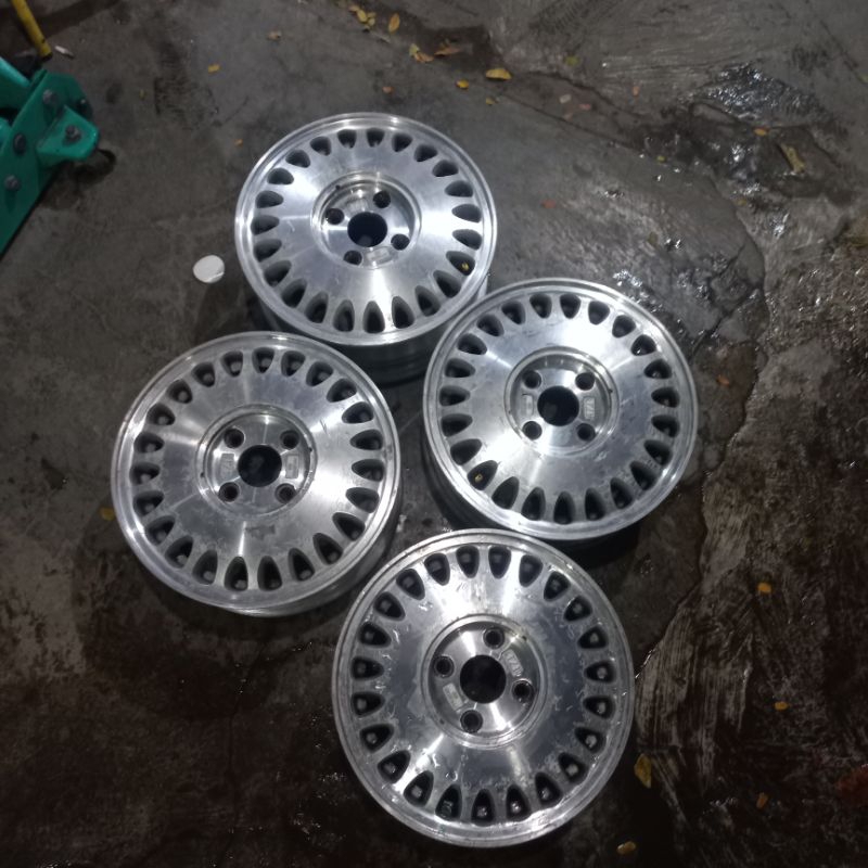 velg second ring 15 baut 4x114