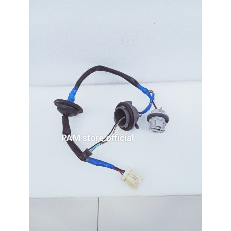 Soket fitting stoplamp Rush -Terios LED 2019