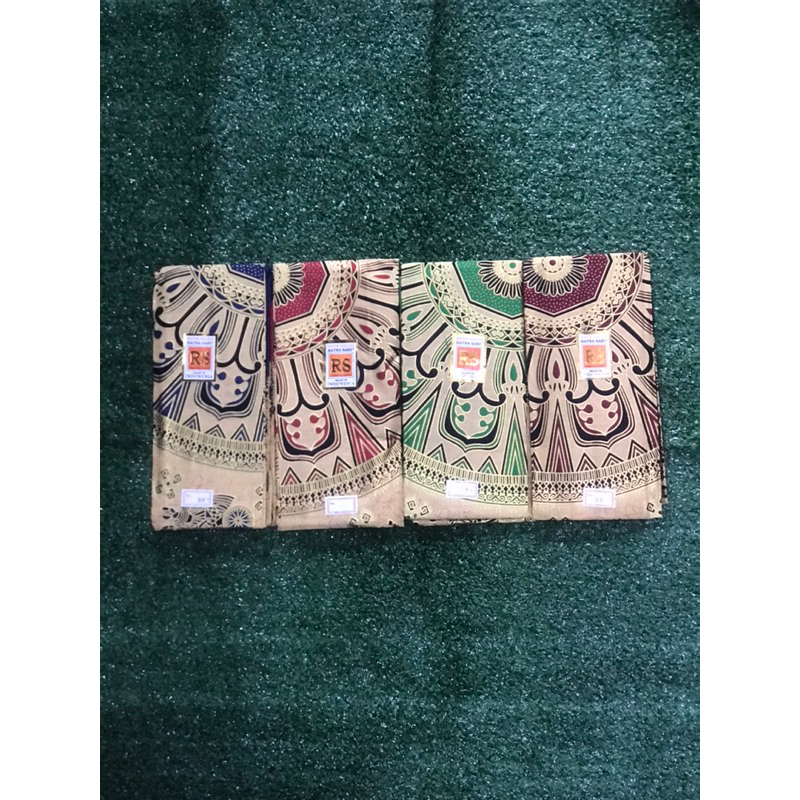 Taplak meja tamu guru batik aesthetic merek Ratna Sari ukuran 110x115cm