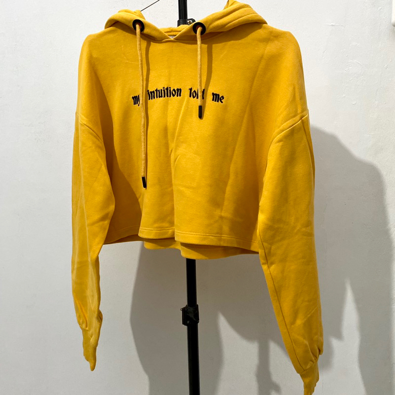 BERSHKA Yellow Hoodie Crop - PRELOVED
