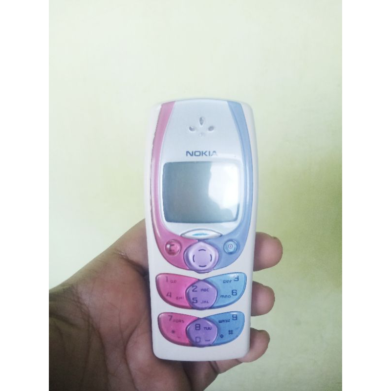 Nokia 2300