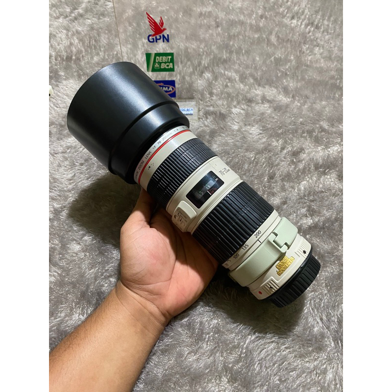 lensa 70-200 F4 canon usm IS normal