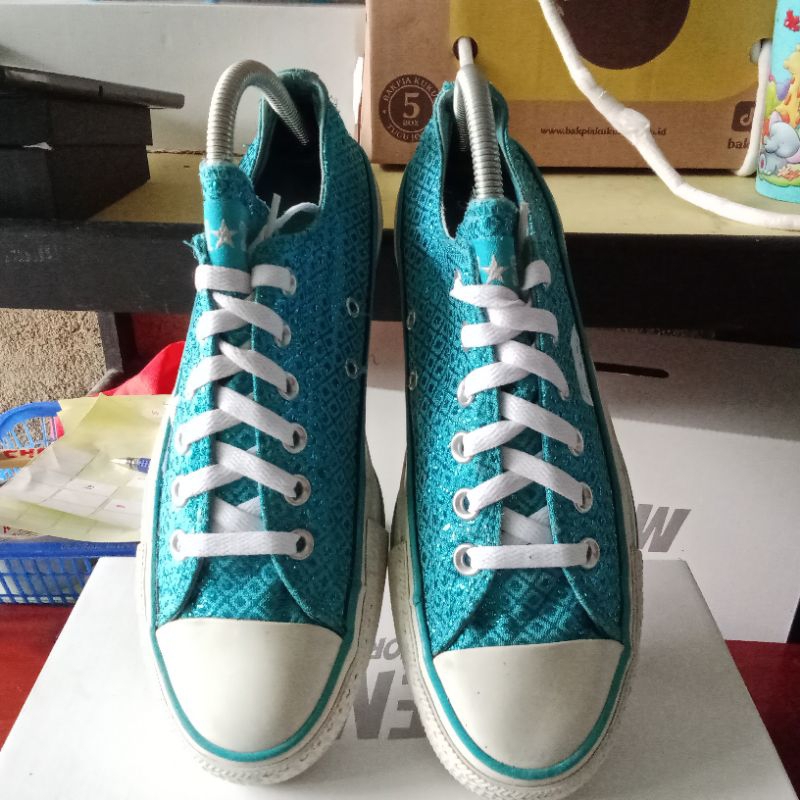 SEPATU CONVERSE ALL STAR BIRU BRUKAT