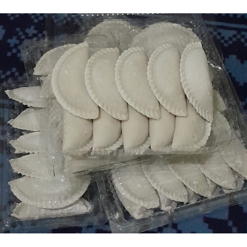 

Cireng isi ayam suwir pedas isi 10pcs