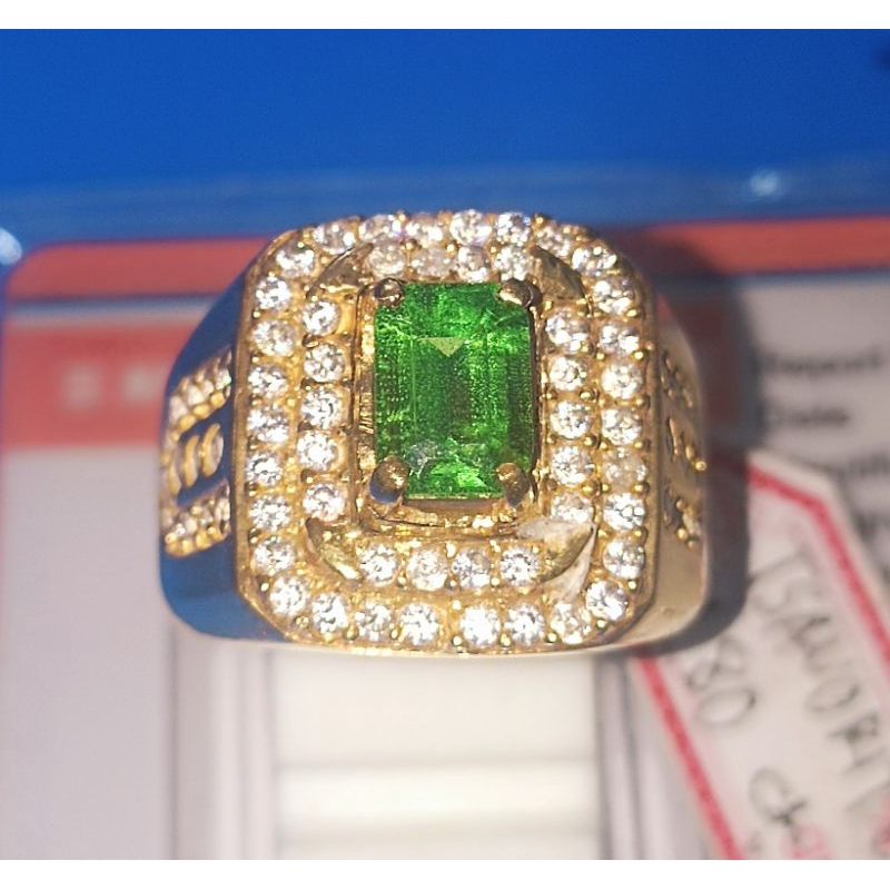 Tsavorite ( Garnet )