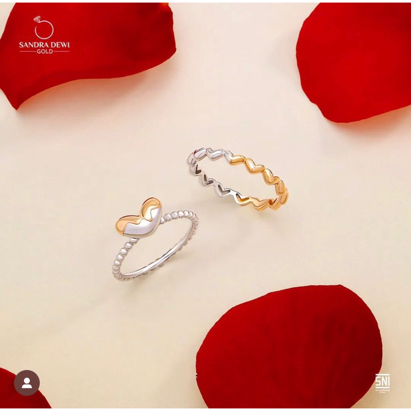 Sandra Dewi Gold Cincin Golden Love