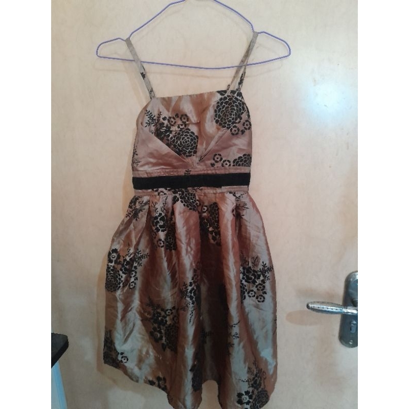 baju pesta mewah preloved