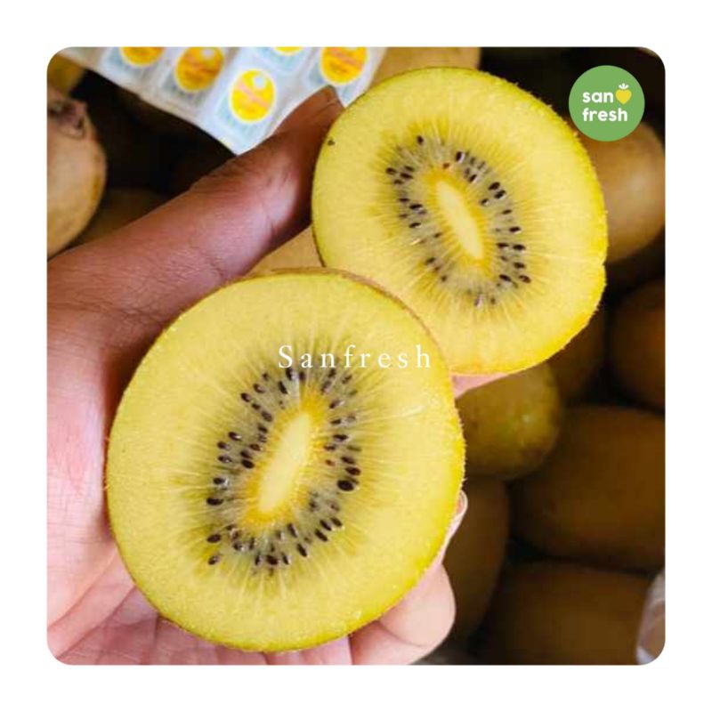 

Kiwi Golden Segar dan Manis - Sanfresh | Nikmati Kesegaran Kiwi Golden yang Kaya Vitamin C!