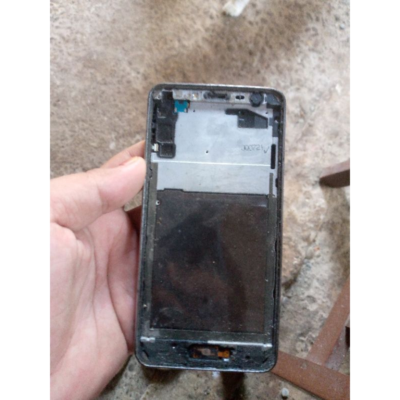 j2 prime minus lcd mesin nomal ( tanpa batre )