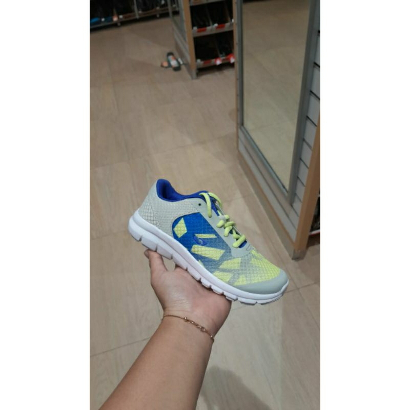 SEPATU CHAMPION ORIGINAL DARI PAYLESS