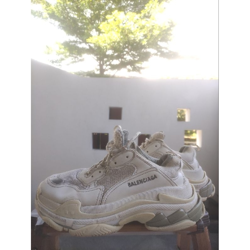 Balenciaga triple S