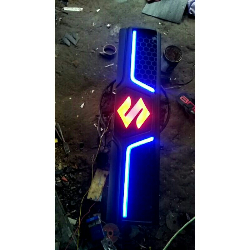 gril futura costume led