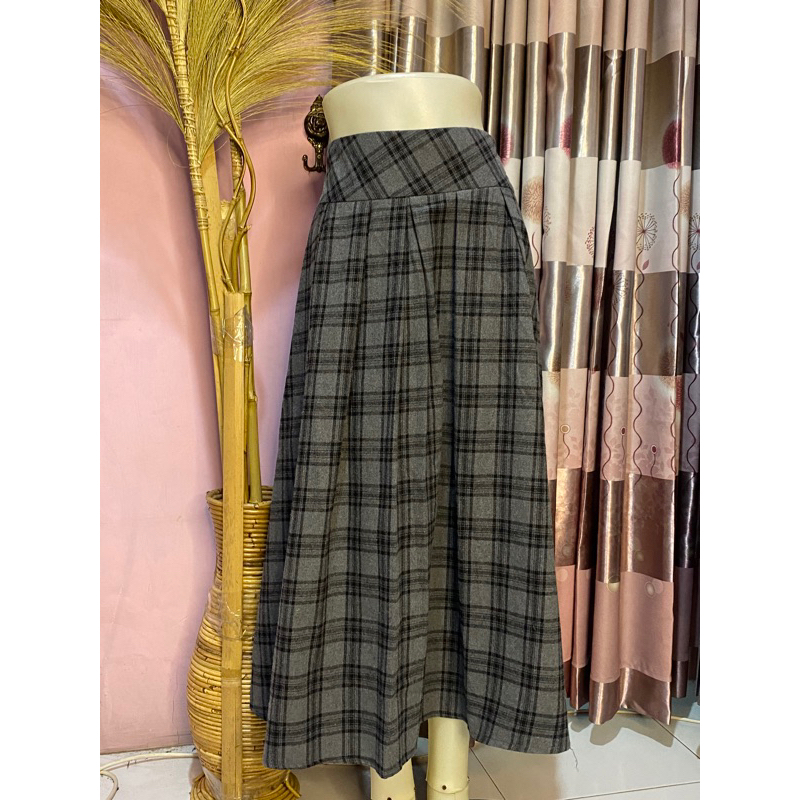 Rok Midi Flanel kotak 7/9 /Rok Kotak Korean Style/Rok Midi flanel//Rok flanel kotak  Korean style//R