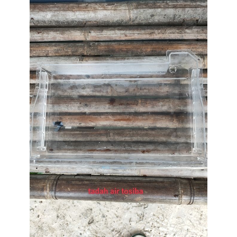 rak kulkas tosiba glasio 2 pcs.barang seken bukan baru