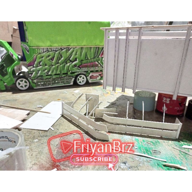Pengaman samping miniatur truk Isuzu elf giga elf nkr fuso canter hino dutro herex style (Request uk