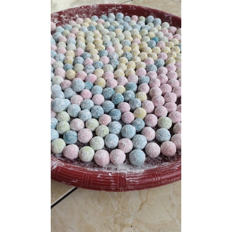 

bola bola susu lumer 650gram