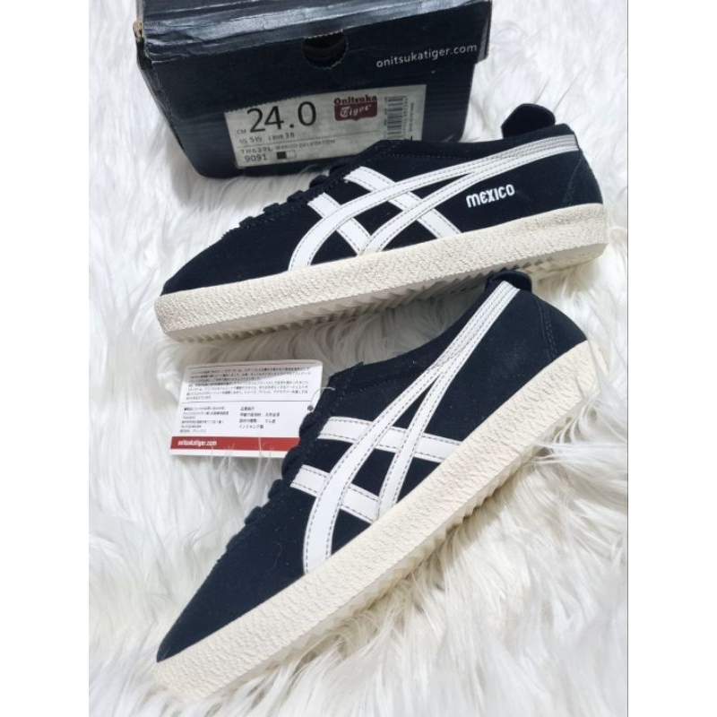 Onitsuka Tiger Mexico Delegation