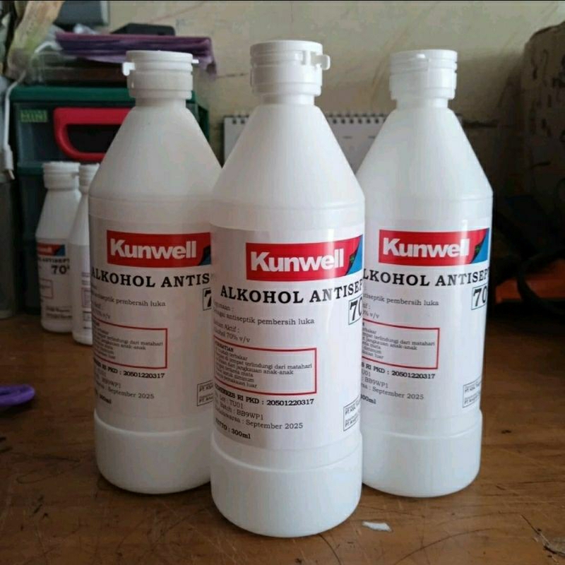 Alkohol 70% 300ml kunwell / alkohol 70%