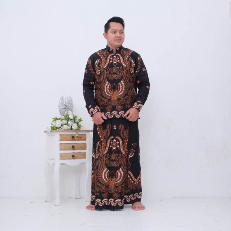 BATIK SETELAN SARUNG (SRAGENAN)