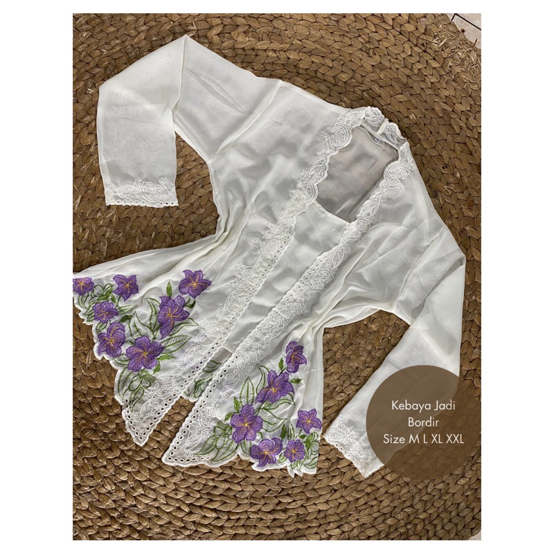 kebaya bordir | kebaya bali | kebaya hijab | kebaya wisuda | kebaya kutu baru | kebaya lonceng | keb