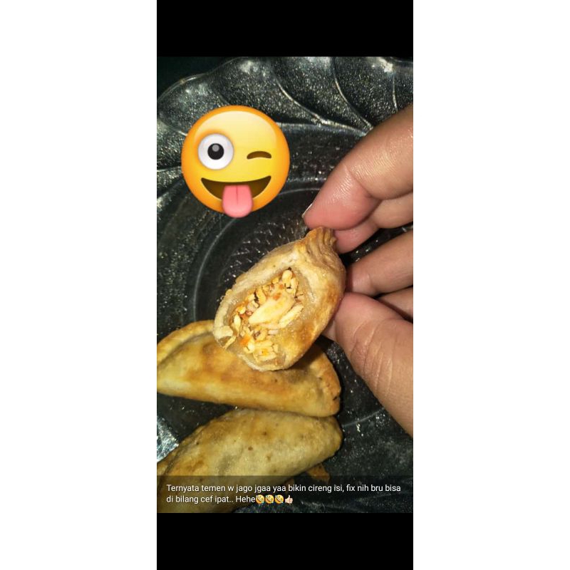 

cireng isi ayam pedes