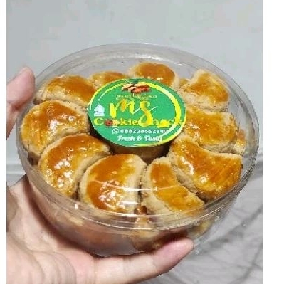 

ANEKA KUE KACANG KUE KERING LEBARAN 2024